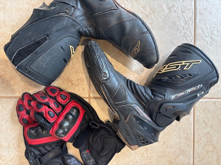 image for RST Tractech waterproof boots and IXS gloves