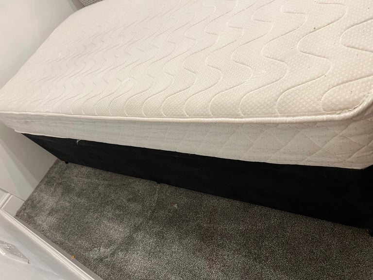 Single bed with storage