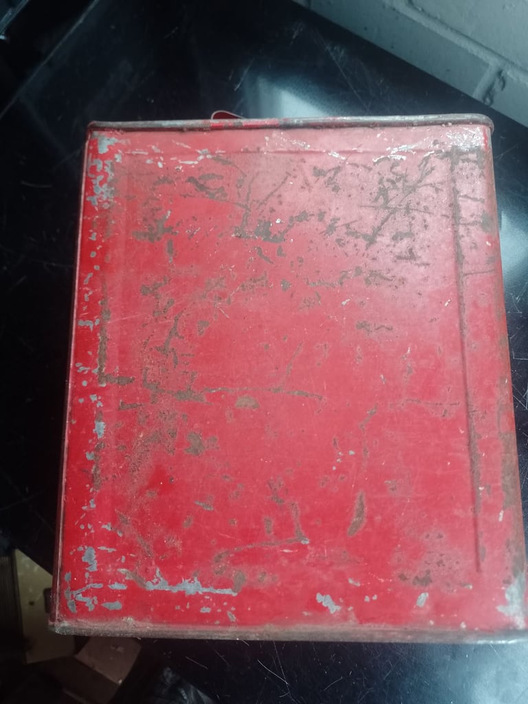 Valor petrol can 