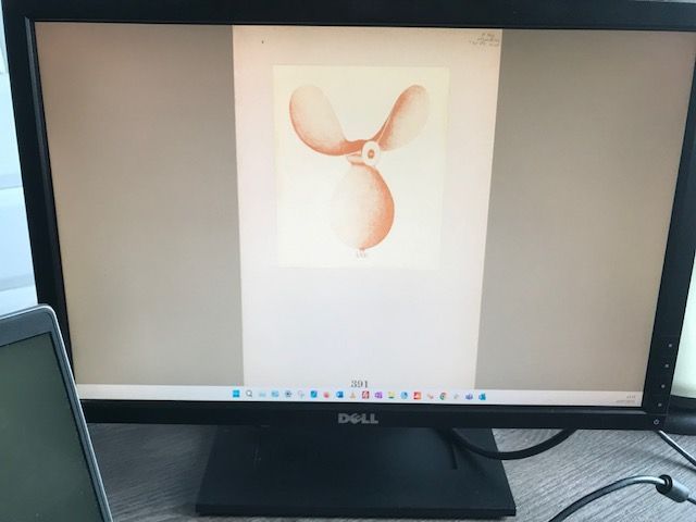 image for Dell 19” monitor/HDMI cables