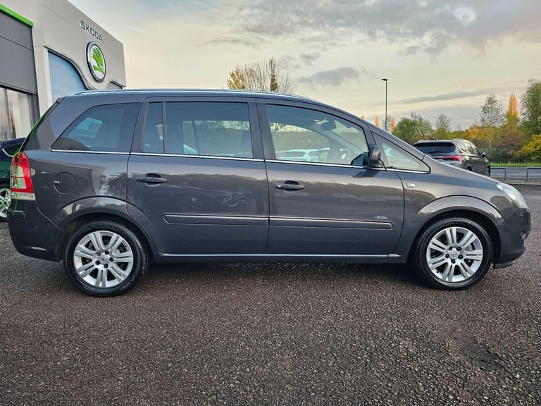 2013 Vauxhall Zafira 1.7 CDTi ecoFLEX Design Euro 5 5dr (SNav) MPV Diesel Manual