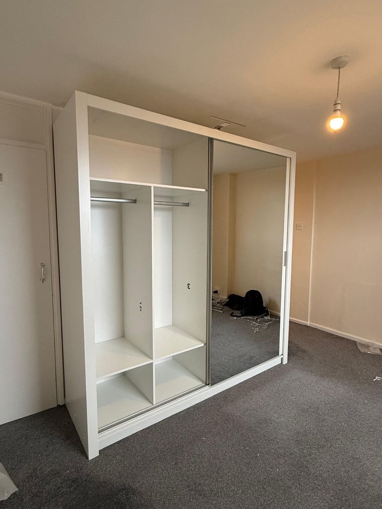 203cm Milan Wardrobe in a very cheap Price