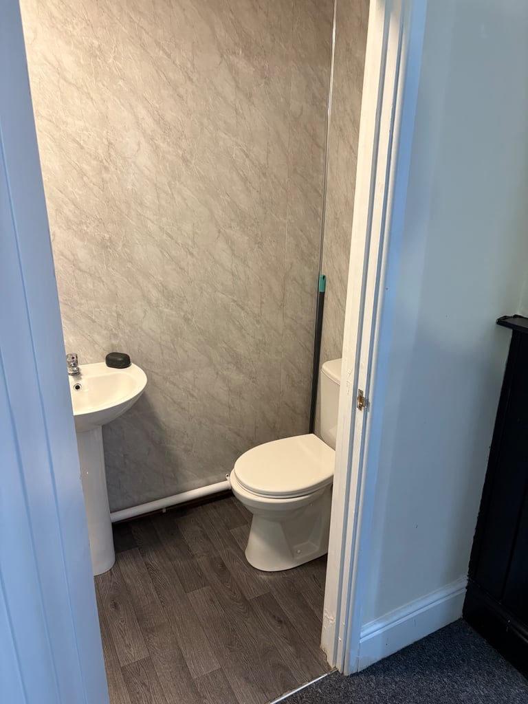 Studio room Nuneaton 