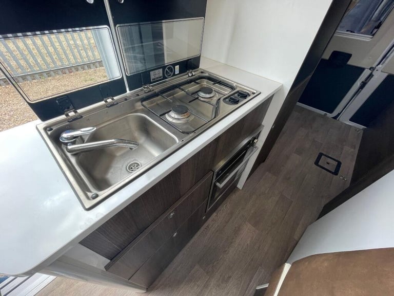 Benimar Benivan 144 2 Berth 4 Belt End bedroom Campervan