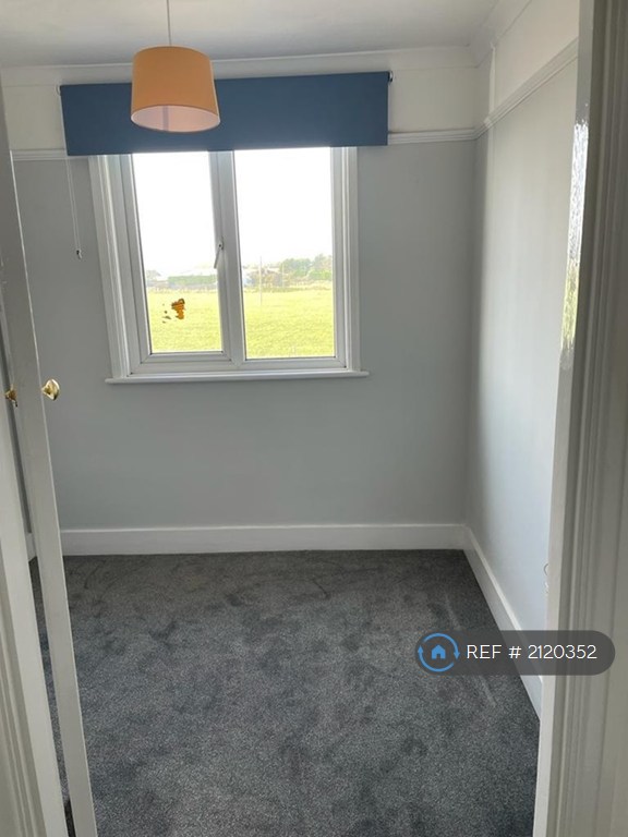 3 bedroom house in Brighton Road, Lancing/ Shoreham, BN15 (3 bed) (#2120352)