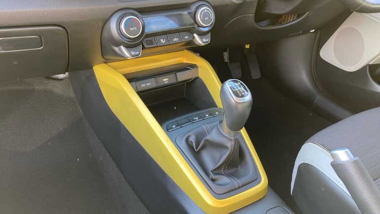 2023 Kia Stonic 1.0T GDi 99 Quantum 5dr Petrol Estate Estate Petrol Manual