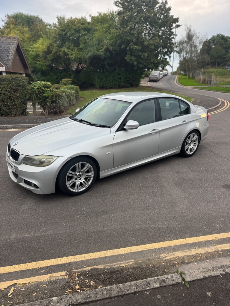 image for BMW, 3 SERIES, Saloon, 2009, Semi-Auto, 1995 (cc), 4 doors