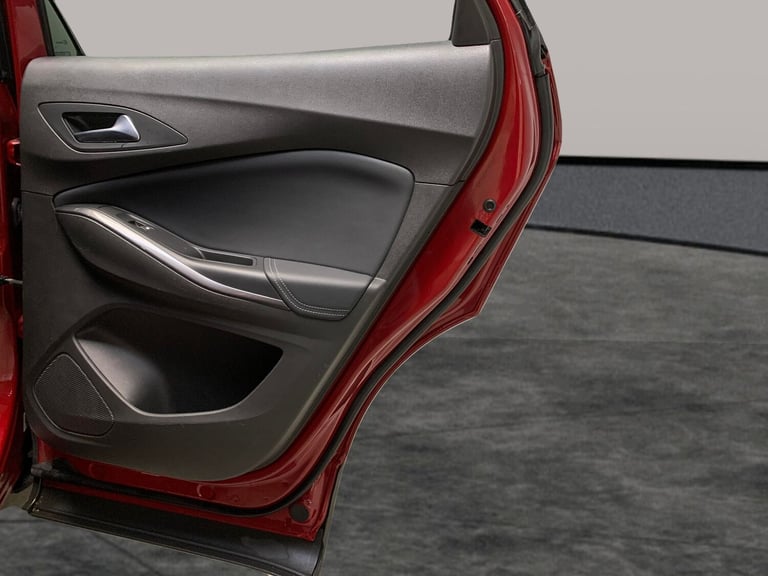 2020 Vauxhall Grandland X 1.5 Turbo D Business Edition Nav SUV 5dr Diesel Manual Euro 6 (s/s) (13...