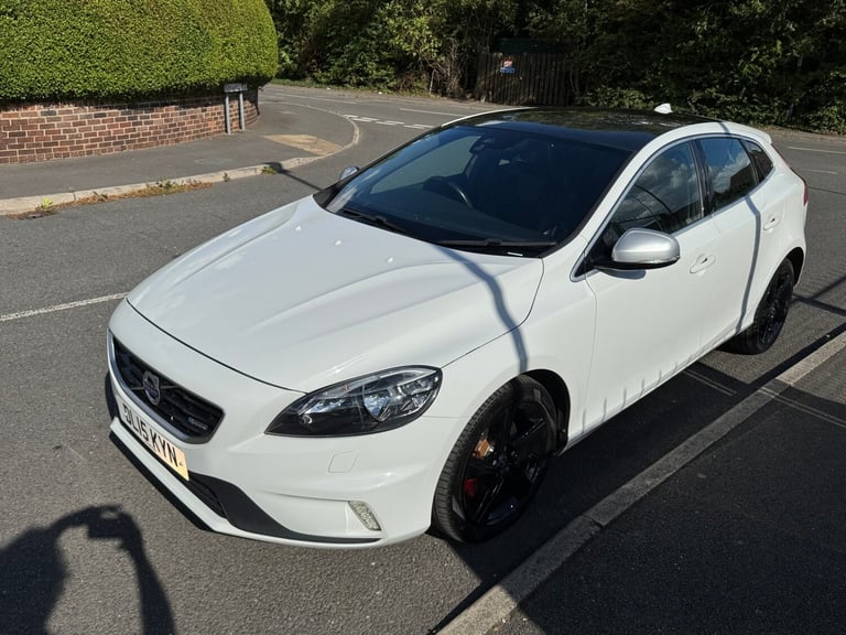 2015 Volvo V40 T2 R DESIGN 5dr ULEZ HATCHBACK Petrol Manual
