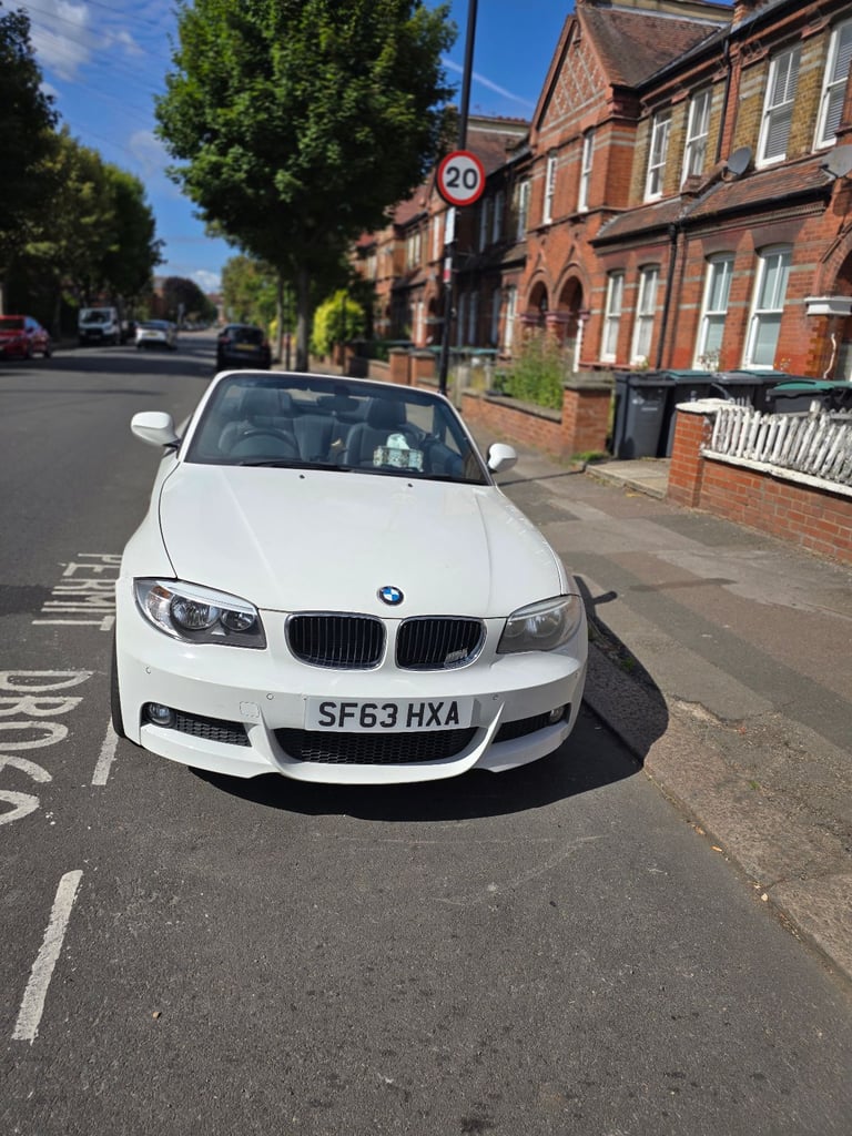 BMW, 1 SERIES, Convertible, 2013, Semi-Auto, 1995 (cc), 2 doors