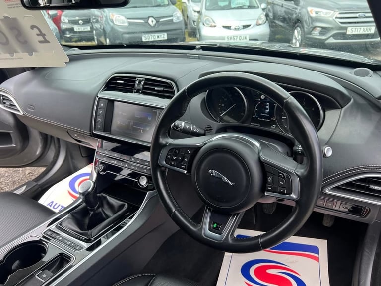 Jaguar, XE, Saloon, 2017, Manual, 1999 (cc), 4 doors