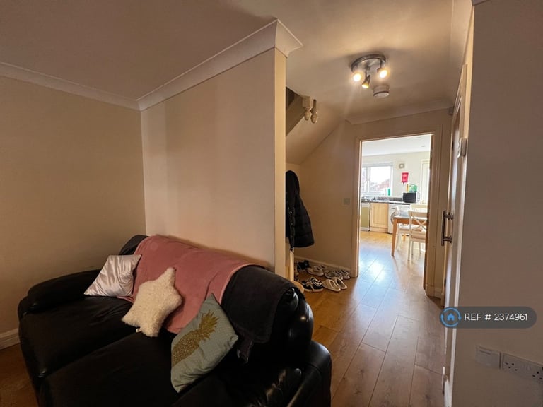 4 bedroom house in Augusta Court, Exeter, EX1 (4 bed) (#2374961)