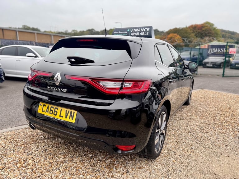 2016 Renault Megane 1.5 dCi Dynamique S Nav 5dr HATCHBACK Diesel Manual