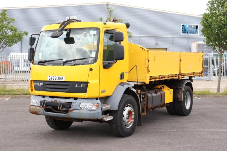 DAF LF55 220 4X2 DROPSIDE STEEL INSULATED TIPPER (2008)