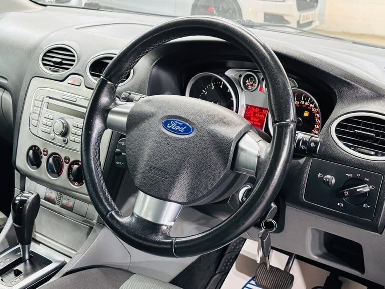 2009 Ford Focus 1.6 Zetec 5dr ESTATE Petrol Automatic