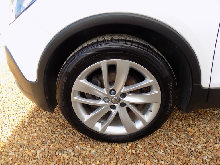 2015 Vauxhall Mokka 1.4T Exclusiv 5dr HATCHBACK Petrol Manual