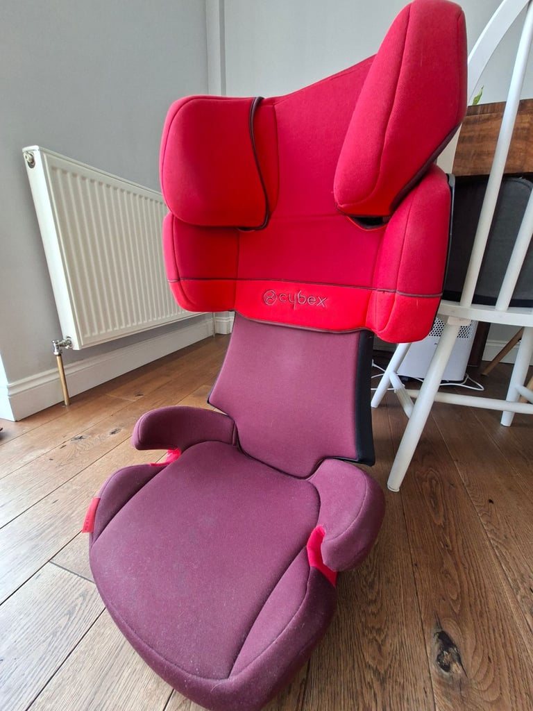 image for Cybex car seat 15-36kg