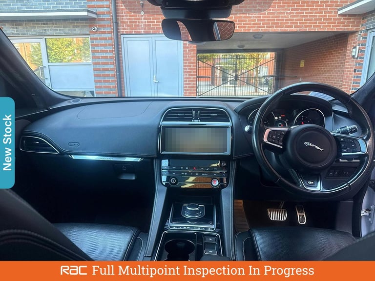 2018 Jaguar F-Pace 2.0d R-Sport 5dr Auto AWD ESTATE DIESEL Automatic
