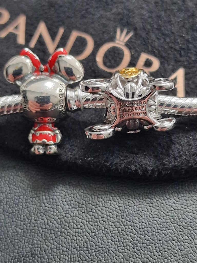 Pandora 21cm Disney 100th anniversary bracelet with  Disney charms 