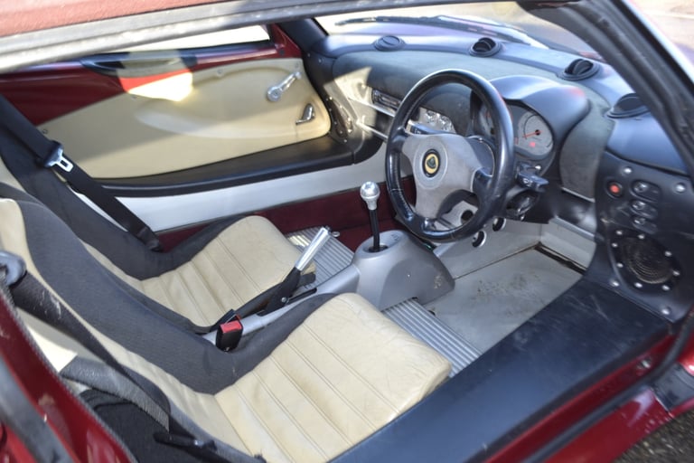 2002 Lotus Elise Elise 2dr CONVERTIBLE Petrol Manual