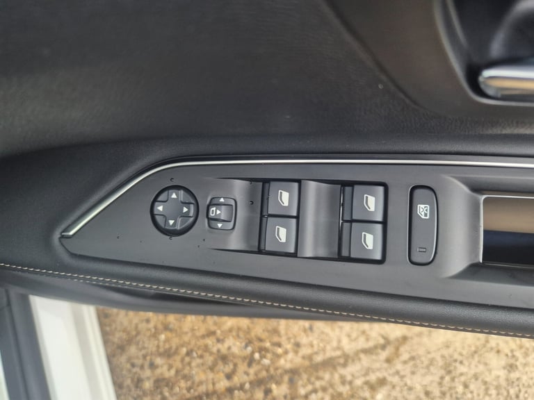 2024 Peugeot 5008 1.5 BlueHDi GT 5dr EAT8 Estate Diesel Automatic