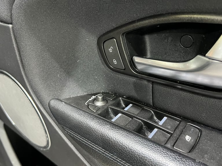 2016 Land Rover Range Rover Evoque 2.0 eD4 SE 5dr 2WD ESTATE Diesel Manual