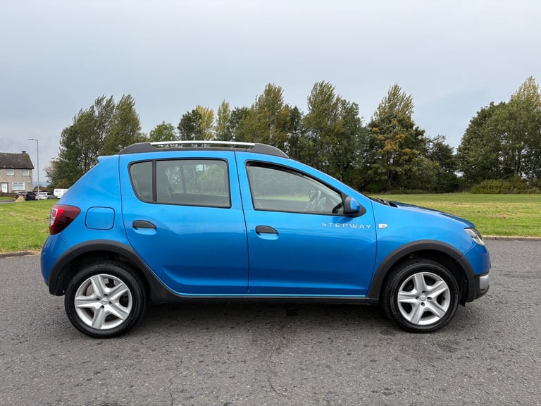 2014 Dacia Sandero Stepway 0.9 TCe Laureate 5dr HATCHBACK Petrol Manual