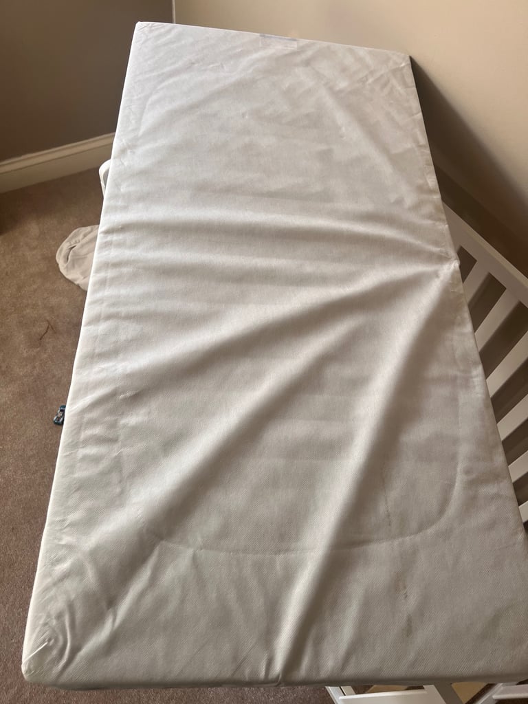 John Lewis Cot Bed and mattress - almost brand new 120 x 60cm