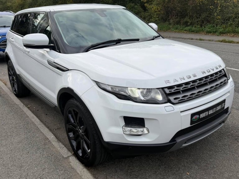 image for  Land Rover Range Rover Evoque 2.2 SD4 Pure 5dr [Tech Pack] Diesel
