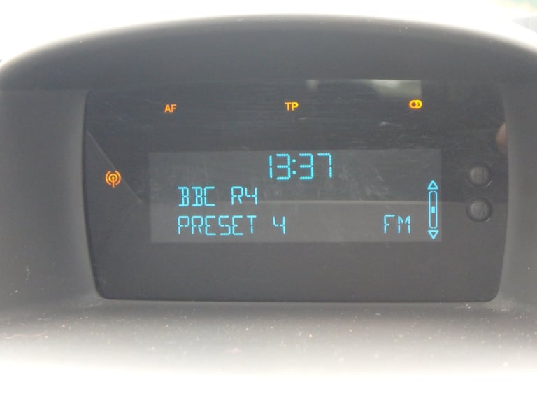 2013 Ford Fiesta 1.25 82 Zetec 5dr...All 13 Service Stamps in the Book HATCHBACK Petrol Manual