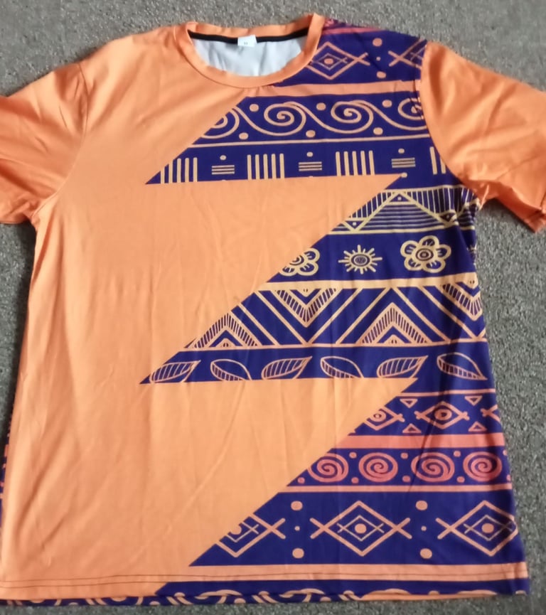 New Zealand rugby shirt top new size M