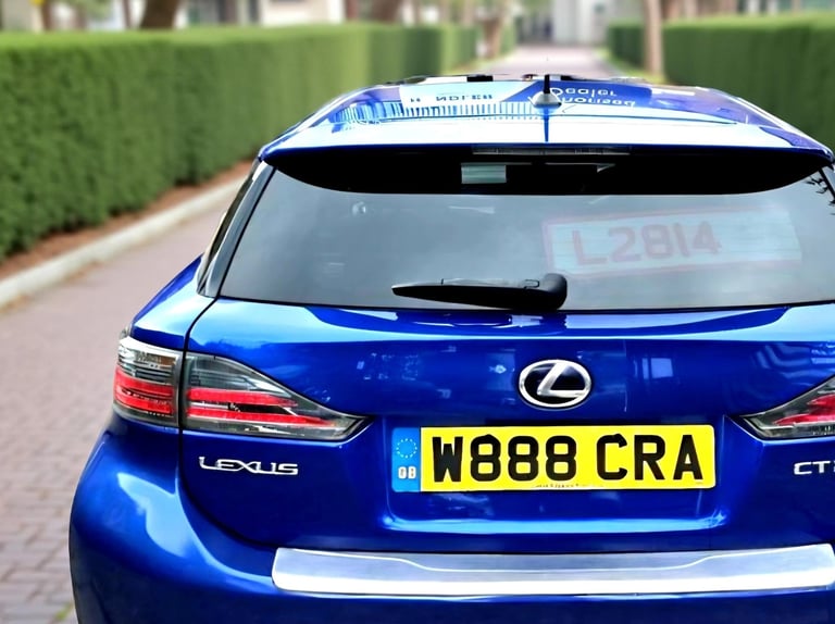 2011 Lexus CT 200h 1.8 AUTO Hybrid SE-I CVT 98500 Miles . CHEAP on Fuel . PX OK HATCHBACK Petrol/...