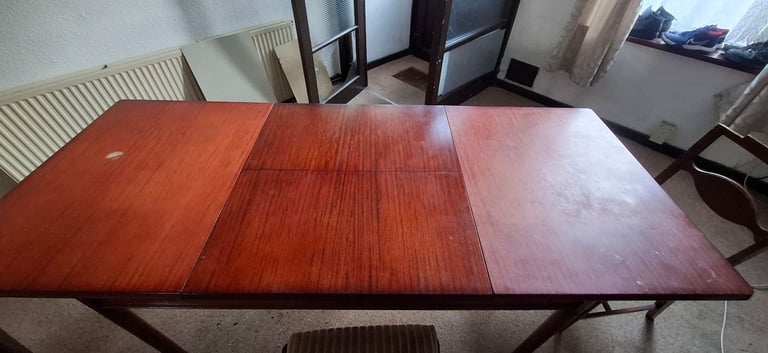 Dinning table