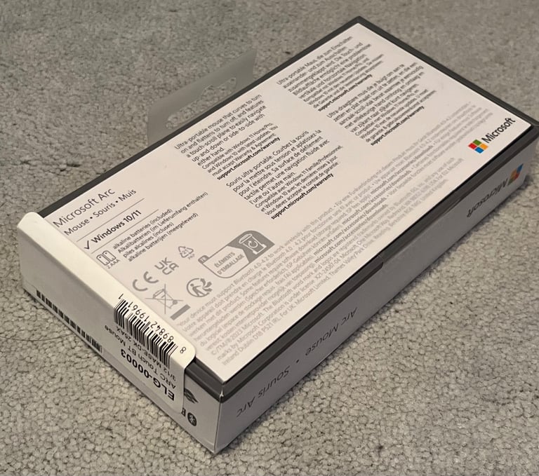 Brand new - Microsoft Arc Mouse