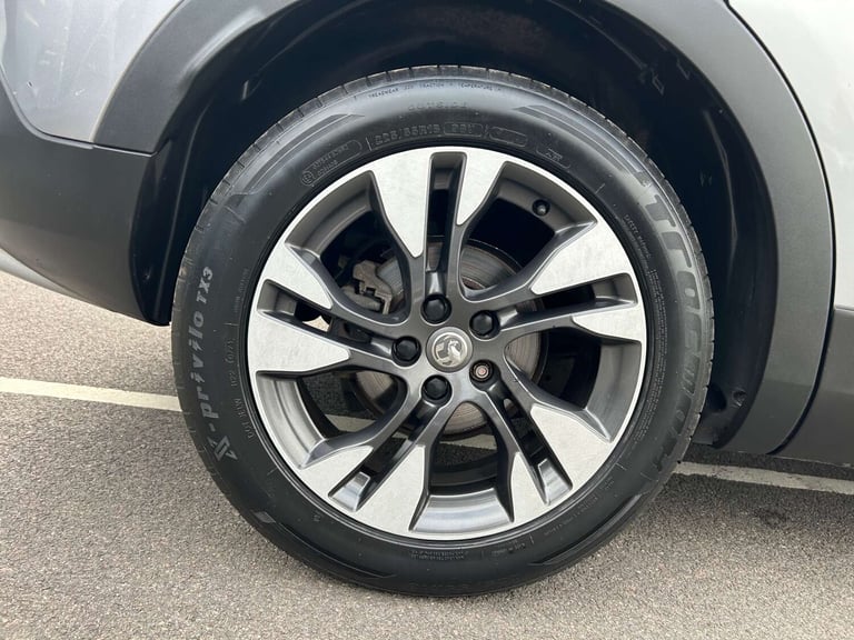 2018 Vauxhall Grandland X 1.2 Grandland X Sport Nav T S/S 5dr SUV Petrol Manual