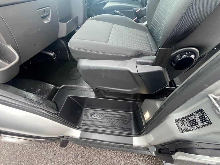 2019 69 FORD TRANSIT 2.0 460 ECOBLUE TREND MINIBUS DOUBLE CAB 5DR DIESEL MANUAL 