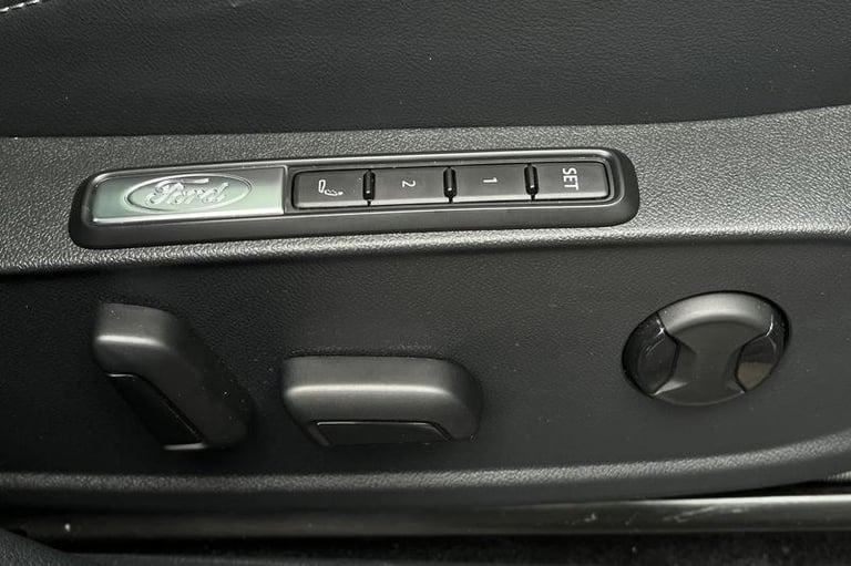 2025 Ford Capri 210kW Premium 77kWh 5dr Auto HATCHBACK ELECTRIC Automatic