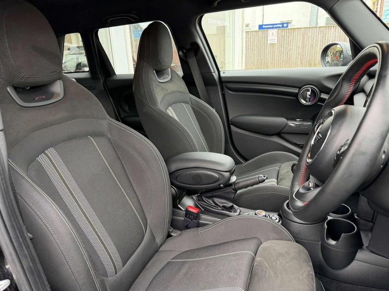 MINI HATCH 1.5 Cooper Sport Euro 6 (s/s) 5dr 2019