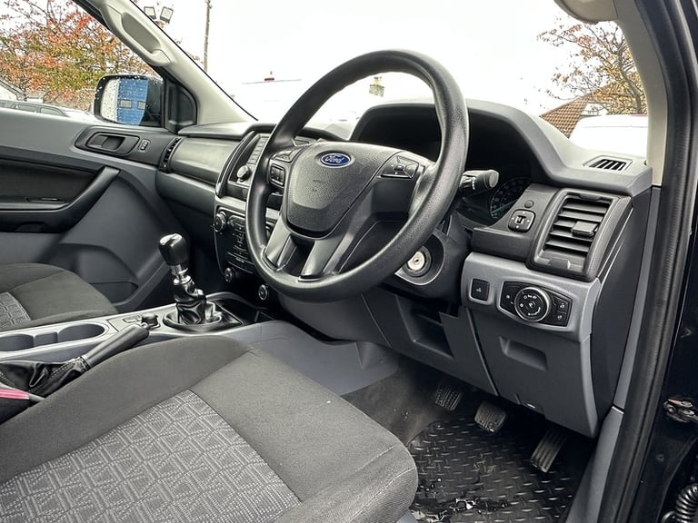 2023 Ford Ranger Pick Up Double Cab XL 2.2 TDCi Pickup DIESEL Manual