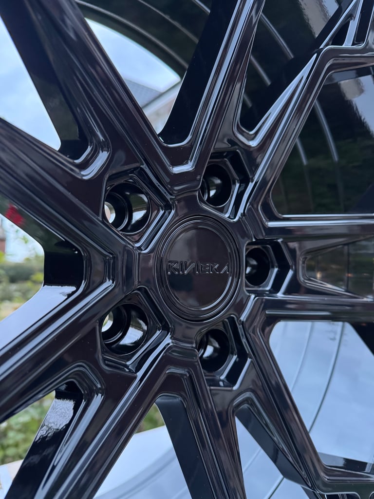 22” Riviera RF5 Alloy Wheels in Gloss Black - Ranger Rover Vogue Sport Defender Discovery