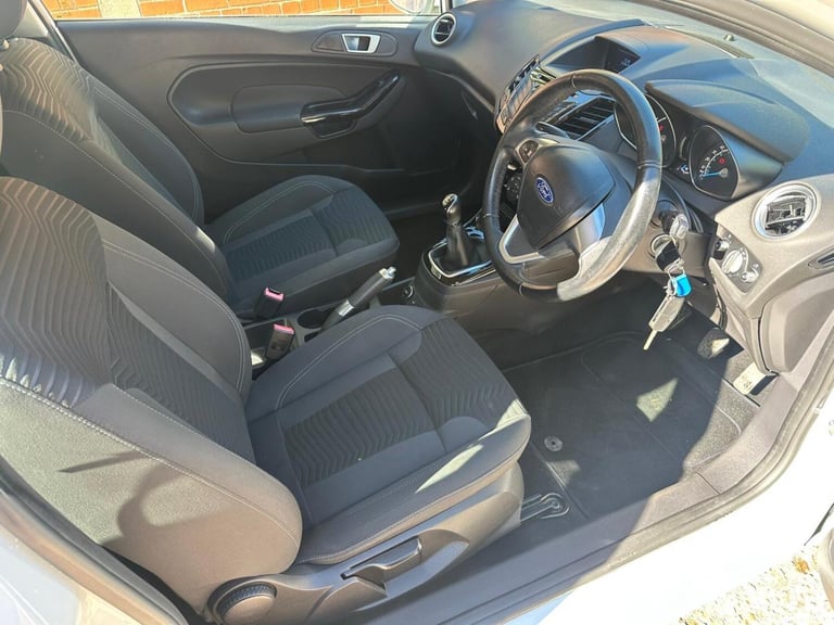 FORD FIESTA 1.3 Zetec 2012