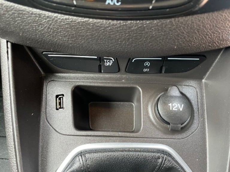 2022 Ford Transit Courier TDCi Limited Panel Van Diesel Manual
