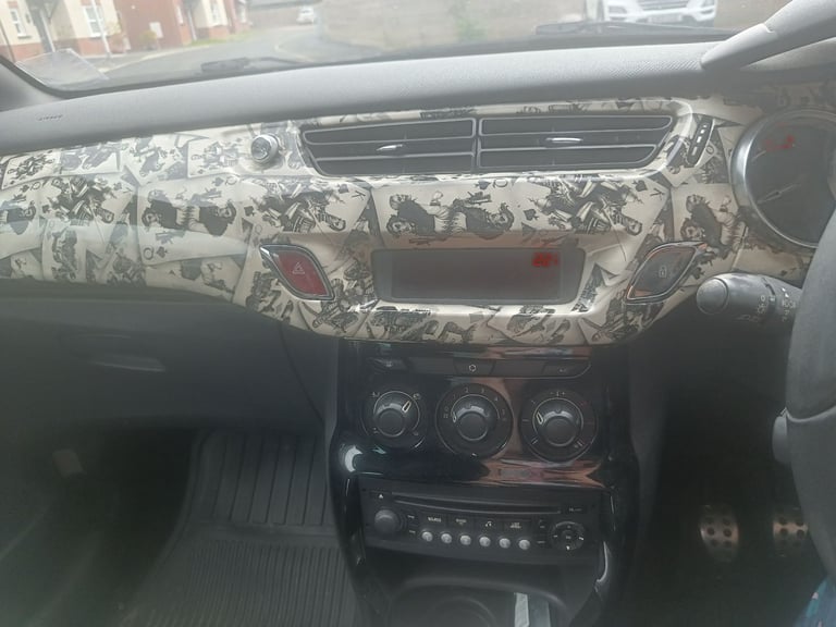 Citroen, DS3, 1.6 HDI Diesel Hatchback, 2011, Manual, 1560 (cc), 3 doors