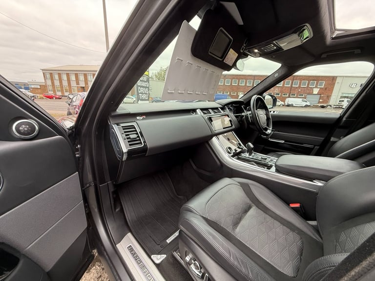 2019 Land Rover Range Rover Sport 5.0 V8 S/C 575 SVR 5dr Auto ESTATE Petrol Automatic