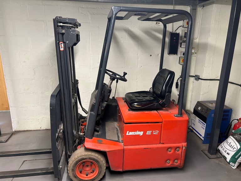 Linde E12 Forklift Truck