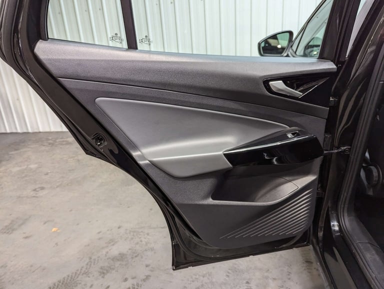 2021 Volkswagen ID.4 ID4 Life 5dr SUV Electric Automatic