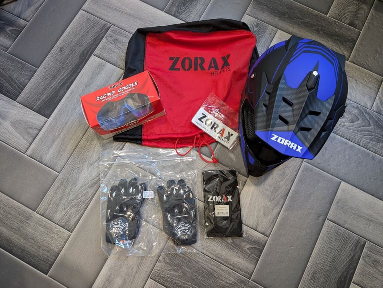 ZORAX X307 Motocross helmet with gloves, blaclava and racing google