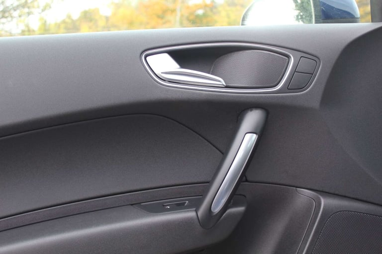 2012 Audi A1 1.6 TDI Contrast Edition 3dr HATCHBACK DIESEL Manual