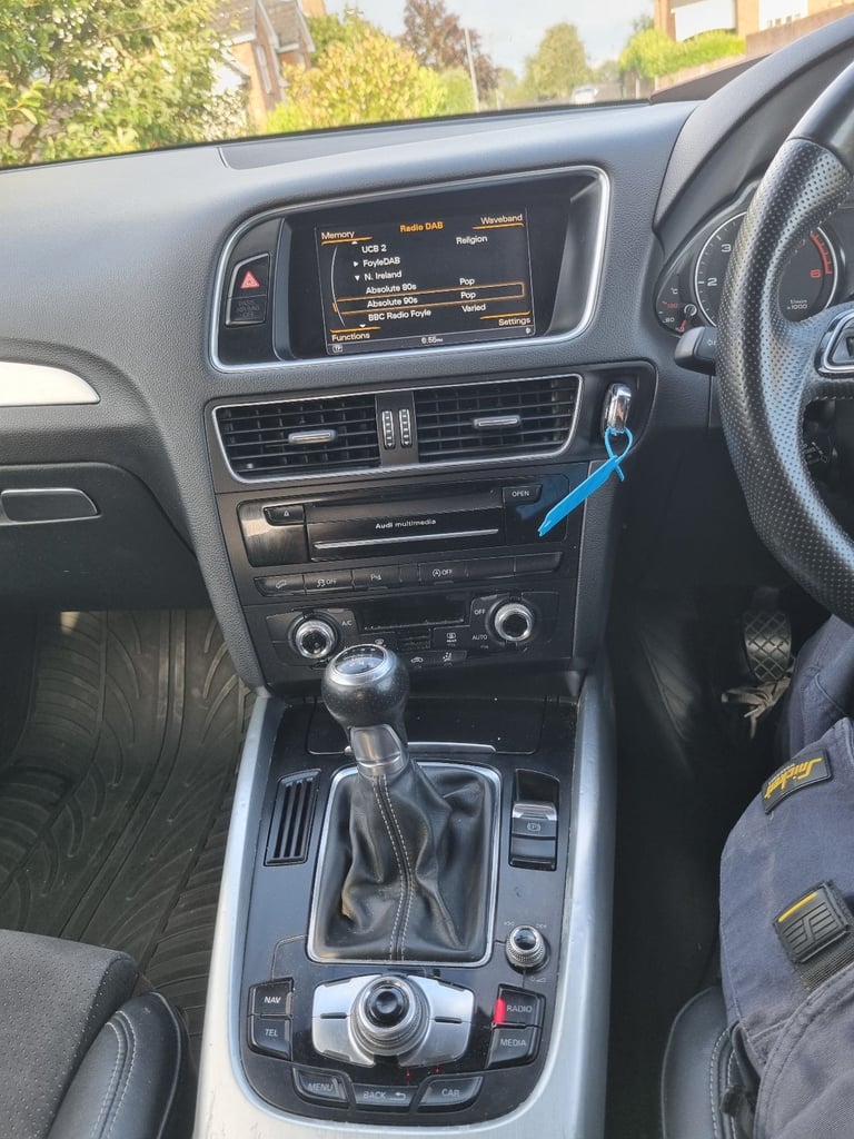 Audi Q5 2014 sline black edition Manual