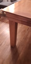 Extendable Solid Oak Dining Table and 6 Chairs 